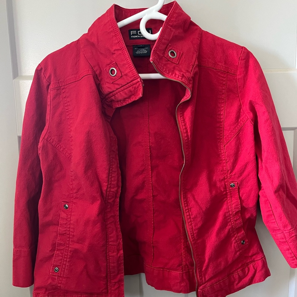 Cropped jacket, cherry red